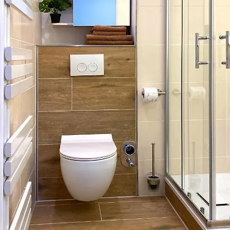 Center Studio Extra Comfort Luxury Double Bed Kitchen Apartment Düsseldorf