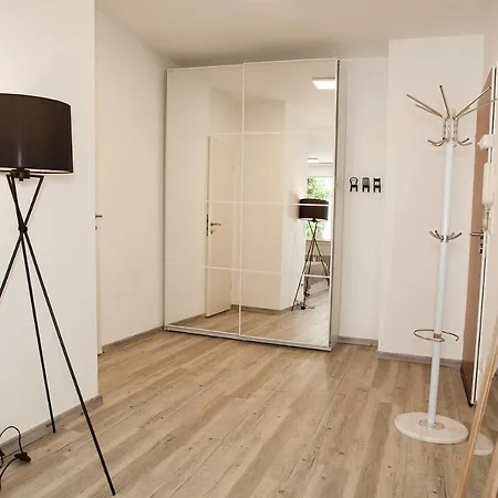 Center Studio Extra Comfort Luxury Double Bed Kitchen *